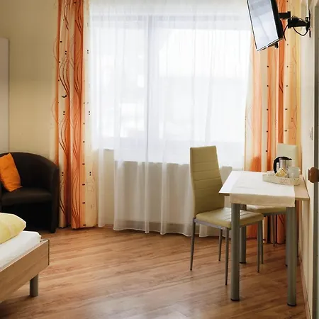 Haus Metzler Frühstückspension 2*