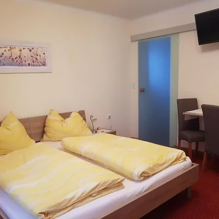 Haus Metzler Bed & Breakfast 2*
