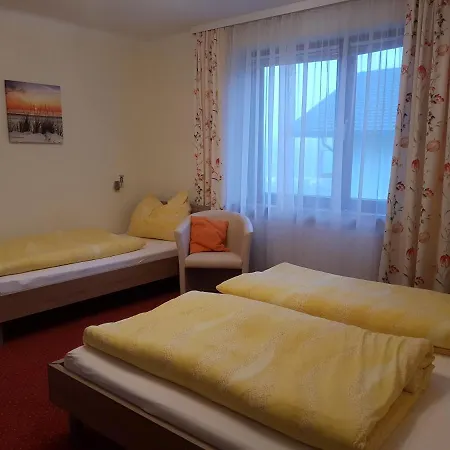 Haus Metzler Frühstückspension Spital am Semmering